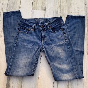 American Eagle skinny jeans size 2